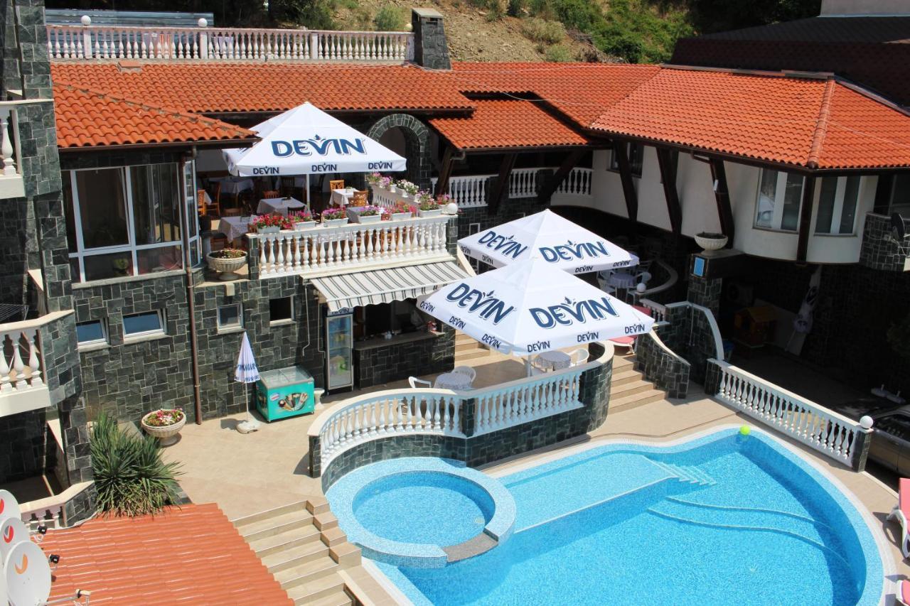 Arlanda Hotel Sveti Vlas Exterior photo