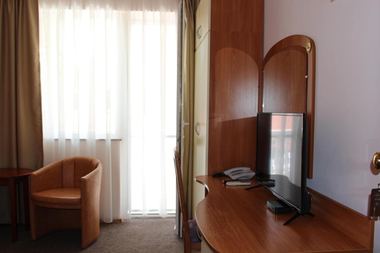 Arlanda Hotel Sveti Vlas Exterior photo