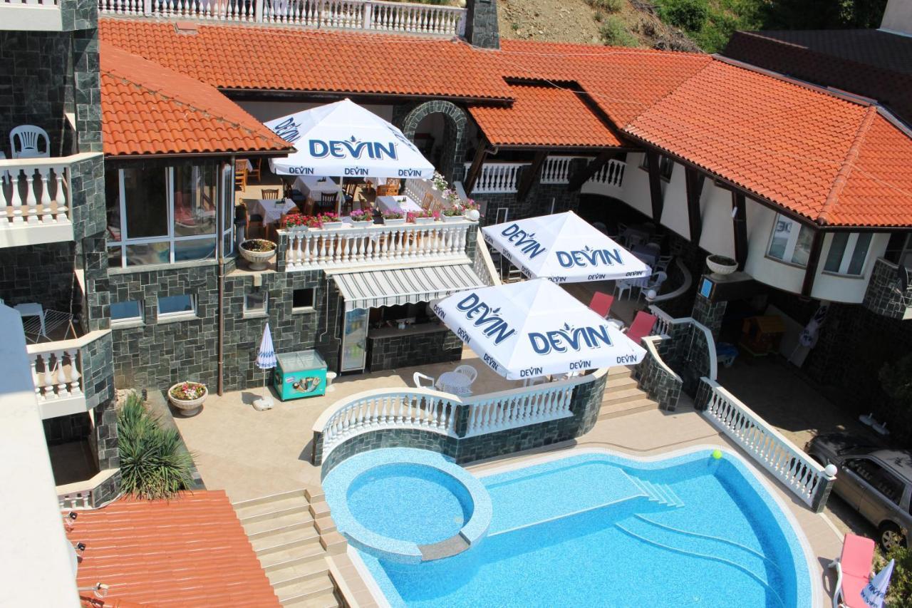 Arlanda Hotel Sveti Vlas Exterior photo